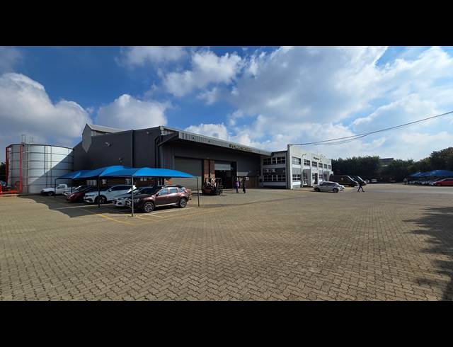 6,932M² WAREHOUSE TO LET IN SPARTAN